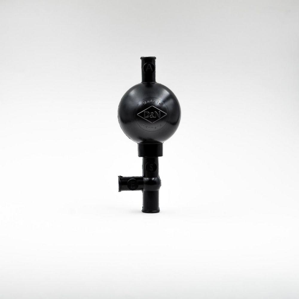 Deutsch & Neumann Pipette Bulb, Standard, Black

