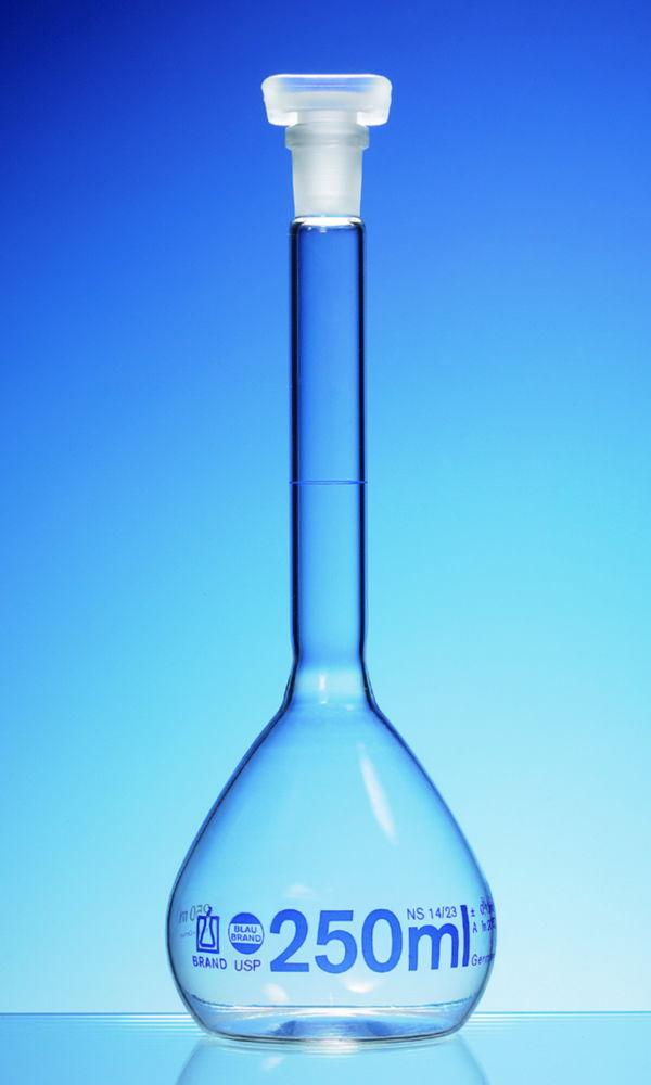 BRAND Volumetric Flask, USP, BLAUBRAND, Class A, DE-M, 5 ml, NS 10/19, Boro 3.3, with PP Stopper, USP Individual Certificate

