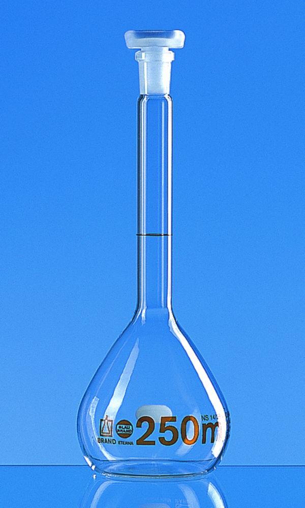 BRAND Measuring Flask 250 ml, NS 14/23 BLAUBRAND-ETERNA, cl. A, KB, Borosilicate 3.3, with PP-Stopper, including DAkkS-Certificate