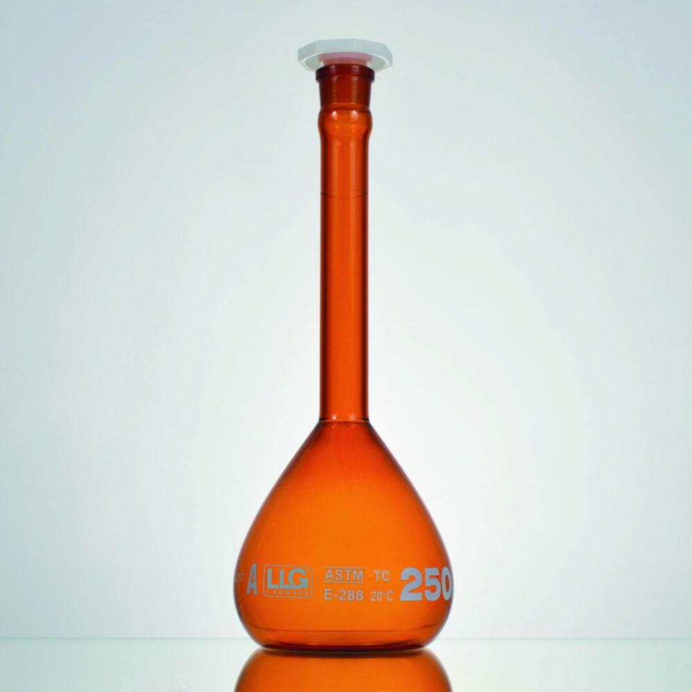 LLG Volumetric Flasks 250 ml, Boro 3.3, Amber, Class A, NS 14/23, PE Stopper, White Scale, Batch Certified, Pack of 2

