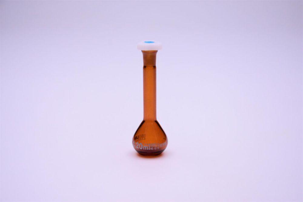 Volumetric flask 20 ml, NS 10/19 coated, amber, class A, blue scale conformity batch certified, pack of 2