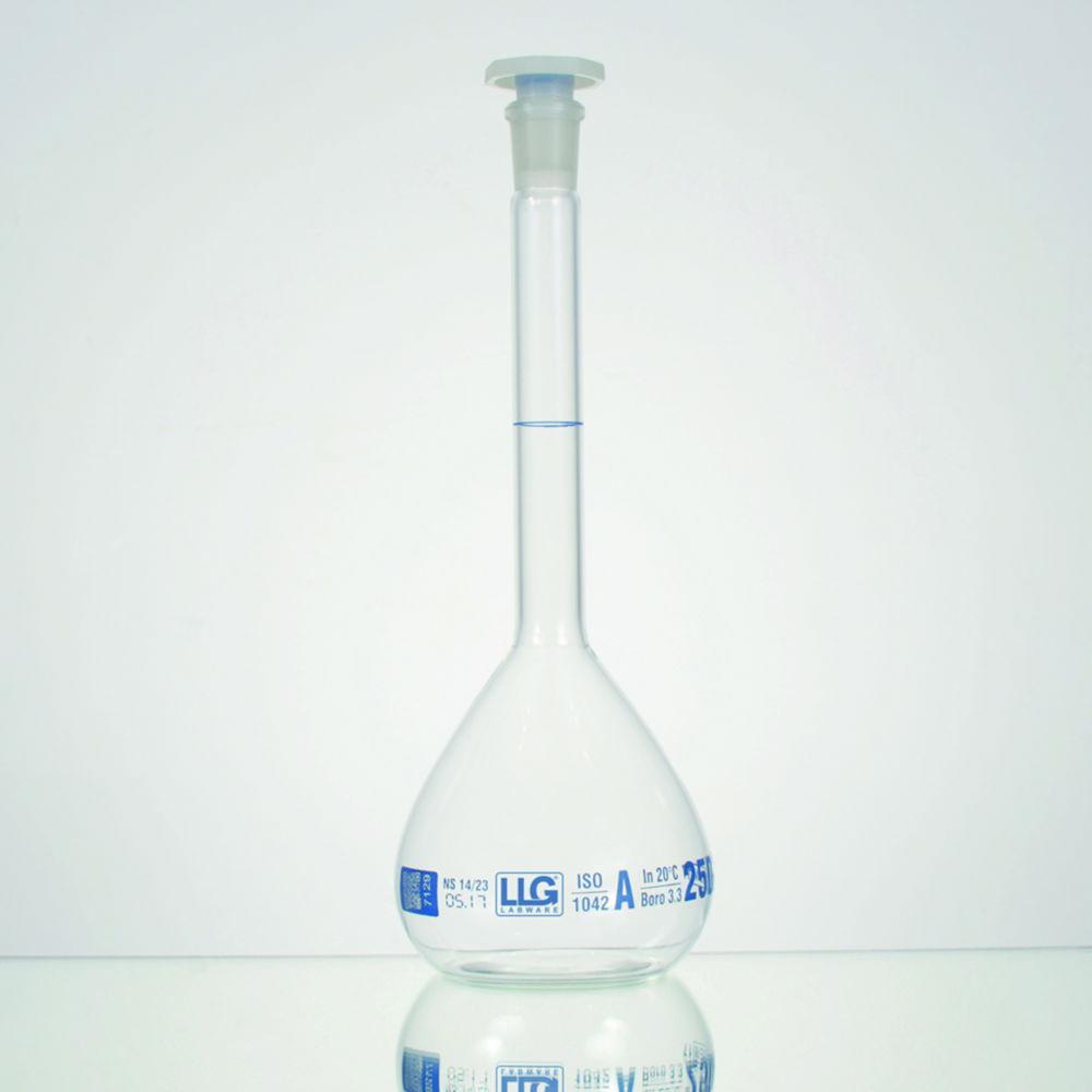 LLG Volumetric Flask 100 ml, Boro 3.3, Clear, Class A, NS 14/23, PE Stopper, Blue Scale, Batch Certified, Pack of 2


