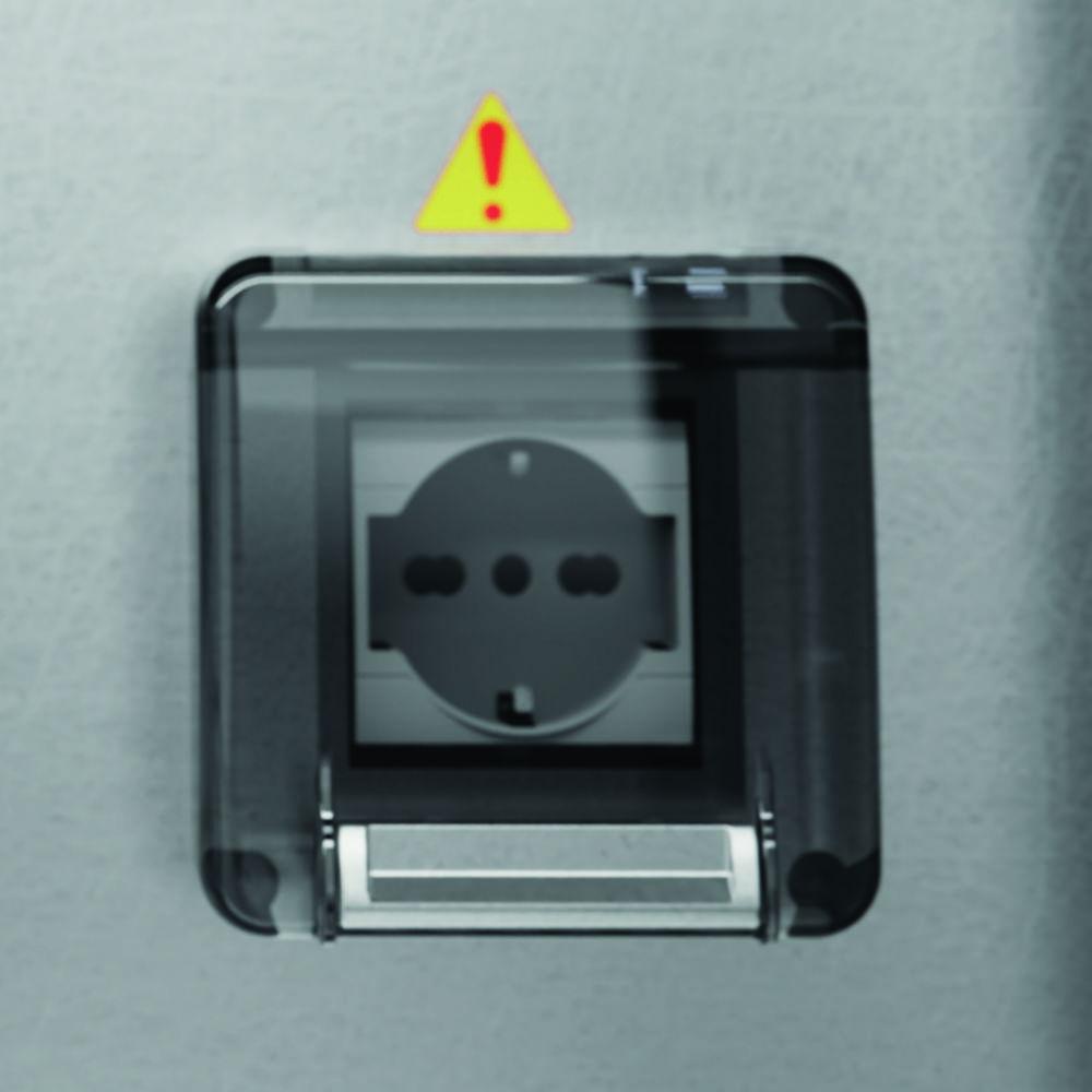 Additional socket FR/CZ/PL